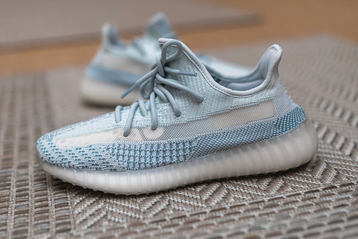 Yeezy 350 v2 white cloud